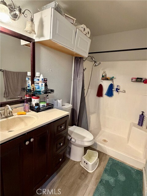 Building Photo - 321 Red Cedar Pl