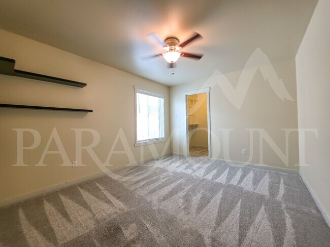 Building Photo - 2163 SW Warbler Way
