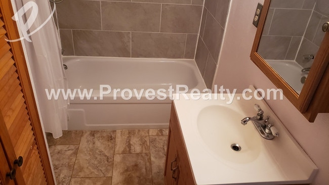 Building Photo - 2 Bed, 1 Bath Wrightwood Home!!!