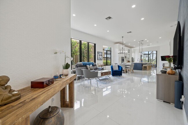 Building Photo - 4413 Barclay Fair Way