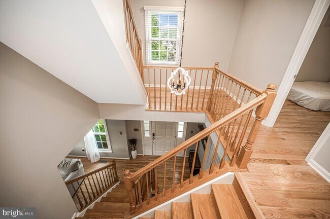 Building Photo - 15385 Windsong Ln
