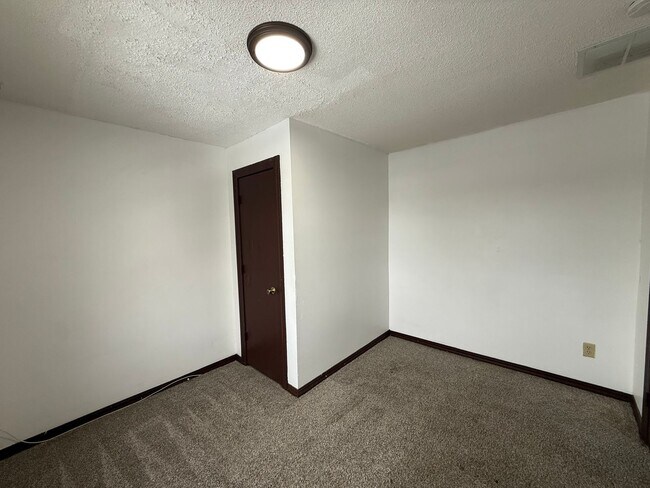 Building Photo - 2807 N 3rd St