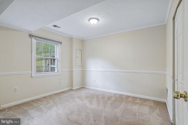 Building Photo - 12735 Lighthouse Ln