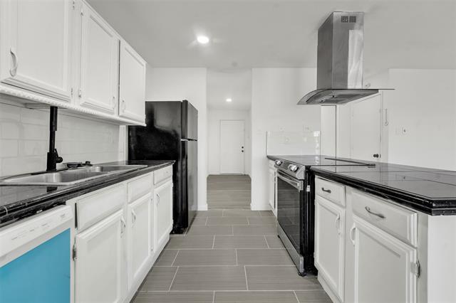 Building Photo - 1722 Independence Trail