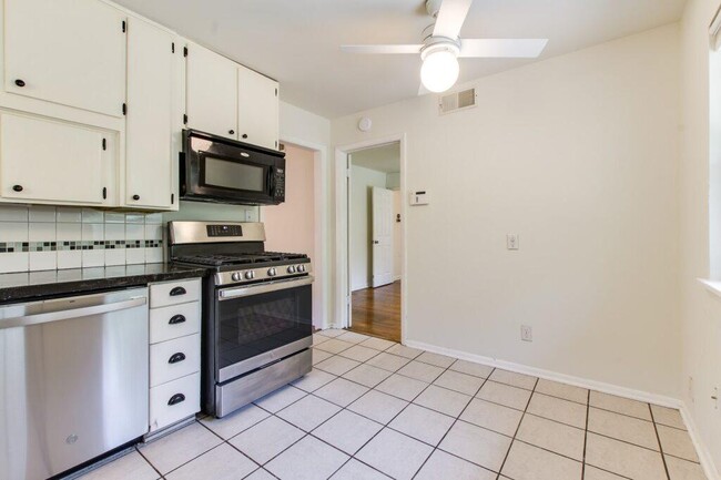 Building Photo - 2929 N Utah Ave