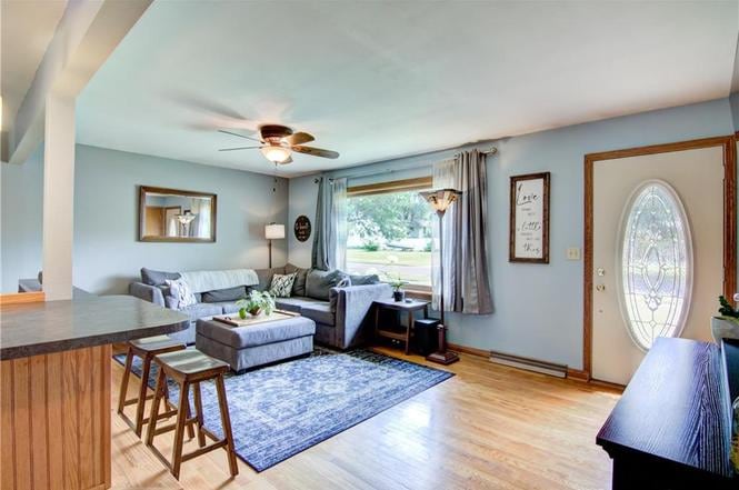 Building Photo - 2944 Uranus Ave