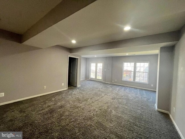 Building Photo - 67 Pike Pl