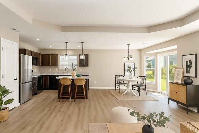 Building Photo - 4859 Amber Xing Dr