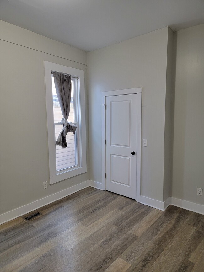 Building Photo - 1444 Union St