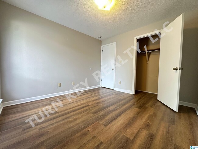 Building Photo - 2308 Grayson Valley Cir