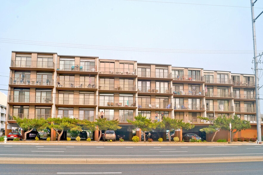 Exterior - 7604 Coastal Hwy