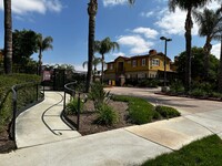 Building Photo - Redlands Townhome For Rent!