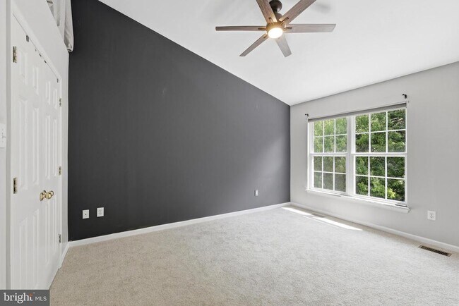 Building Photo - 2169 Sewanee Dr