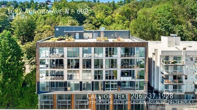 Building Photo - 1622 Aurora Ave N