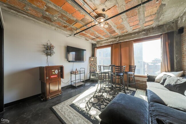 Building Photo - 2915 John R St