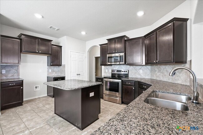 Building Photo - 9510 Glynhill Ct