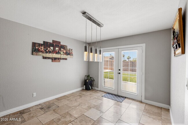 Building Photo - 4716 W Christy Dr