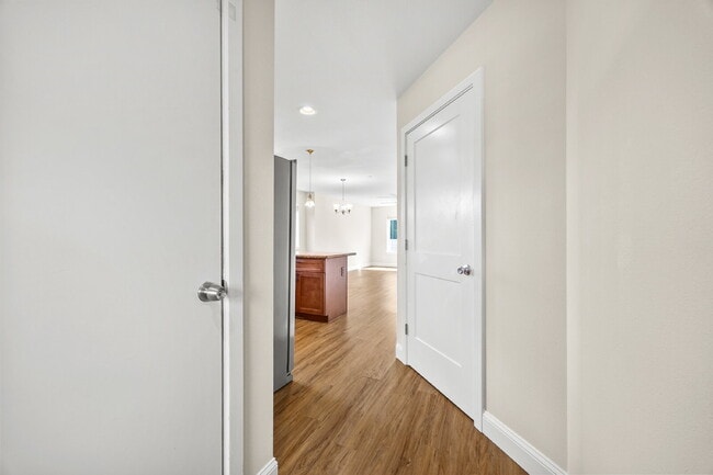 Building Photo - 4 bedrooms, 2.5 bathrooms with attached garage. This large unit is 3 floors!  Rent of $3295.00 in...