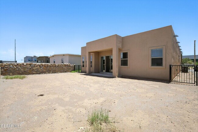 Building Photo - 14937 Tierra Mirage Ave