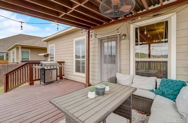 Building Photo - **Your Dream Home Awaits in Gated Ladera!*...