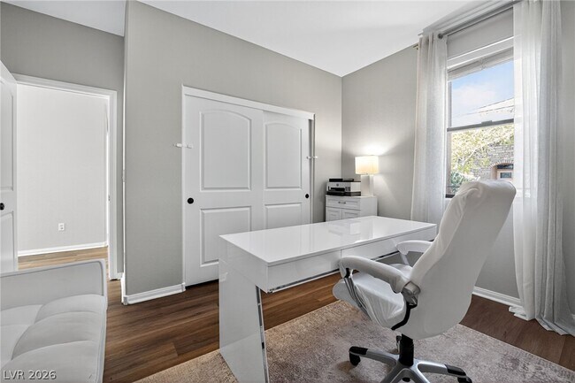 Building Photo - 3932 Bagua Ct