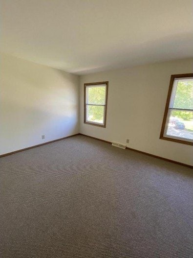 Building Photo - 5499 Rainbow Dr