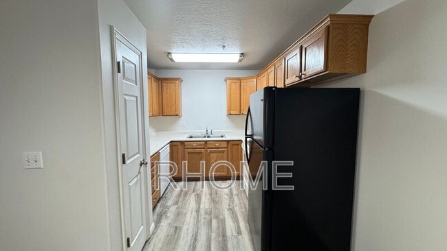 Building Photo - 1441 Westbury Way