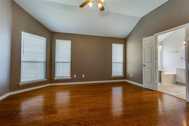 Building Photo - 1620 Bur Oak Dr