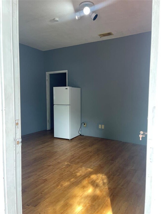Building Photo - 4808 Spring Meadow Cove