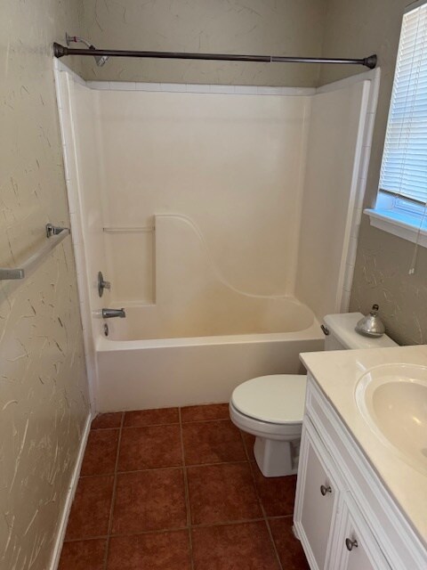 Building Photo - 2516 26th St