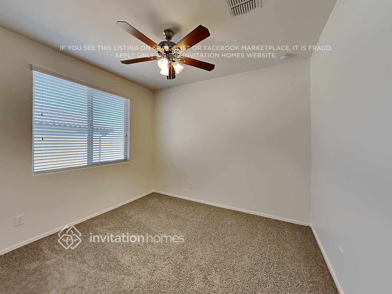 Building Photo - 18203 W Fulton St