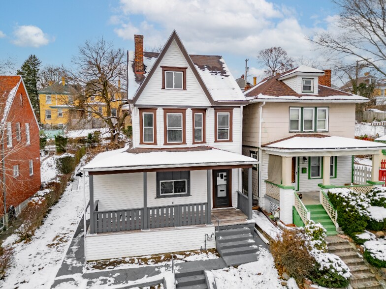 Building Photo - 105 Elmont St