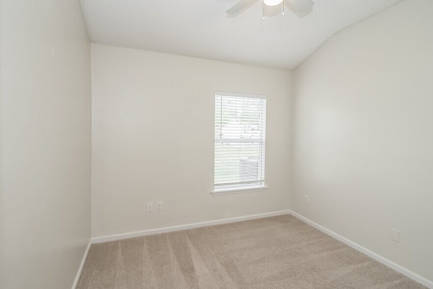 Building Photo - 10966 Darlington Oak Ct