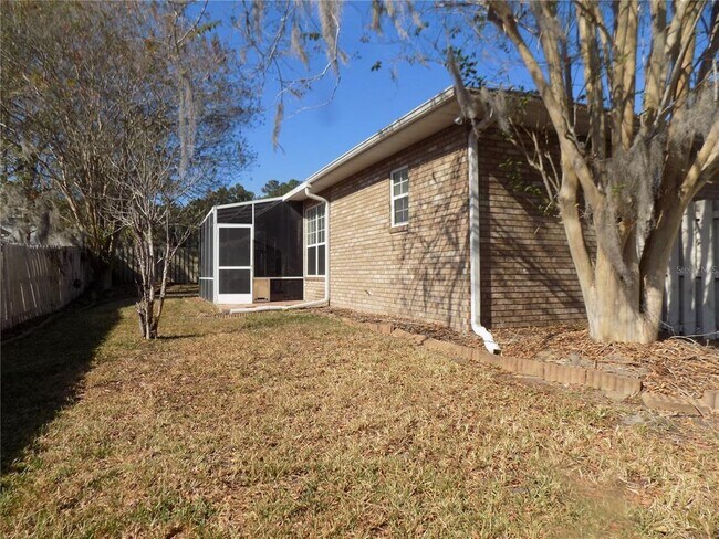 Building Photo - 11903 NW 9th Rd