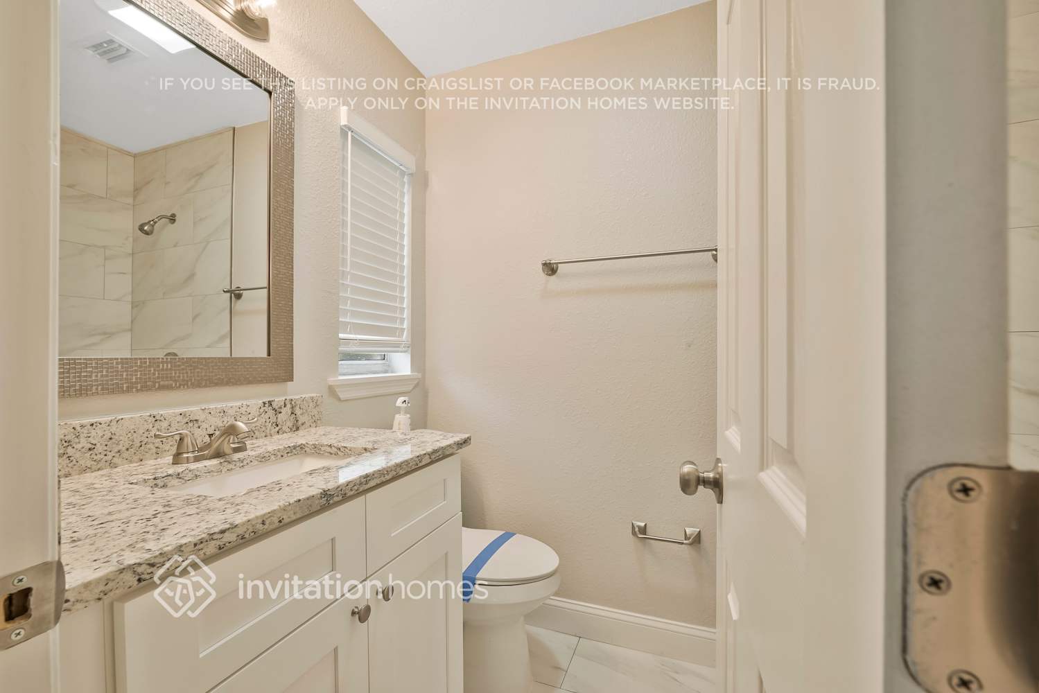 Building Photo - 936 Park Manor Dr