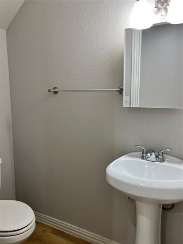 Building Photo - 319 W Page Ave