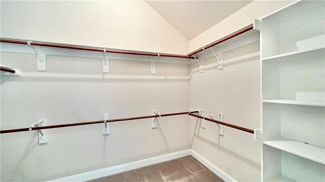 Building Photo - 2501 Speidel Dr