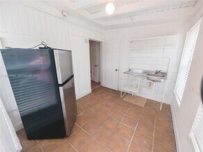 Building Photo - 5893 SW 26th St