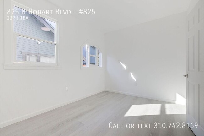 Building Photo - Charming Fully Remodeled 2-Bedroom Apartme...