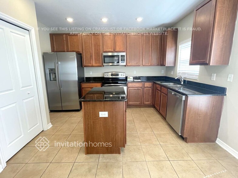 Building Photo - 12652 Belcroft Dr
