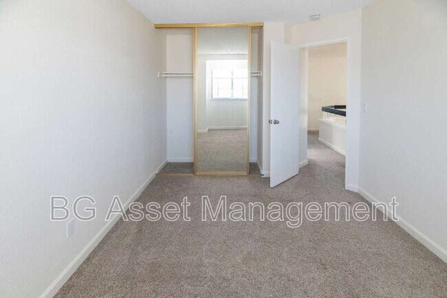 Building Photo - 238 Cinnabar Way