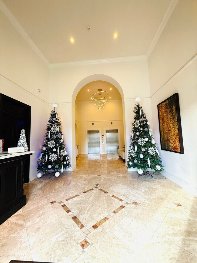 Building Photo - 651 Okeechobee Blvd