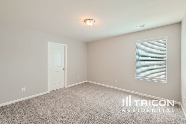 Building Photo - 19112 Hawk Haven Ln