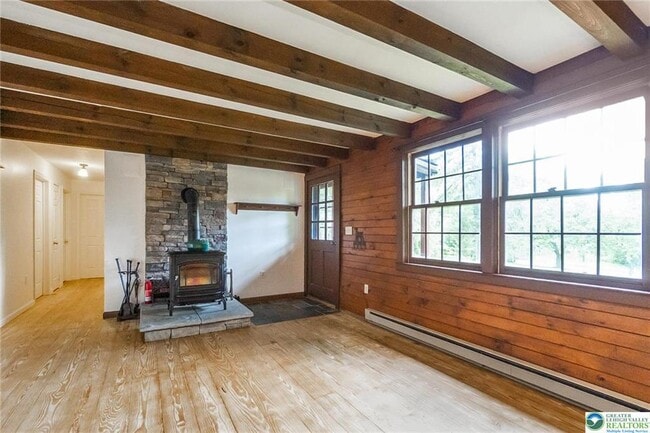 Building Photo - 315 Moyers Ln