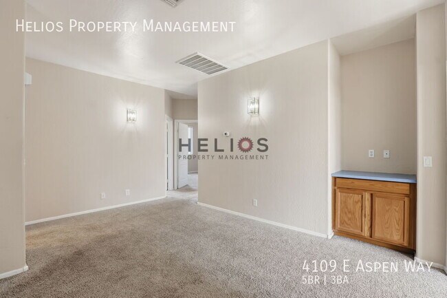 Building Photo - 4109 E Aspen Way