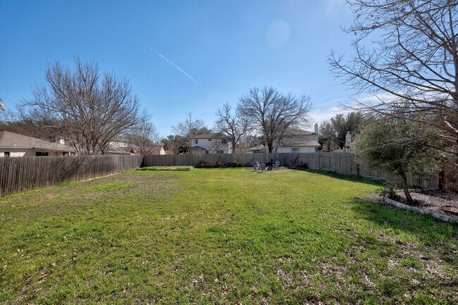 Building Photo - 1106 Bohica Way