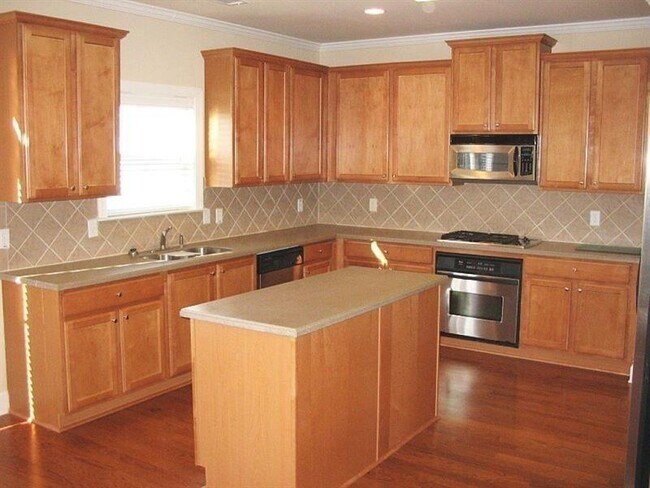 Building Photo - 3345 Trail Creek Ct