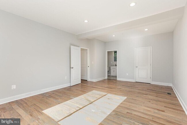 Building Photo - 2430 Harris Mill Rd