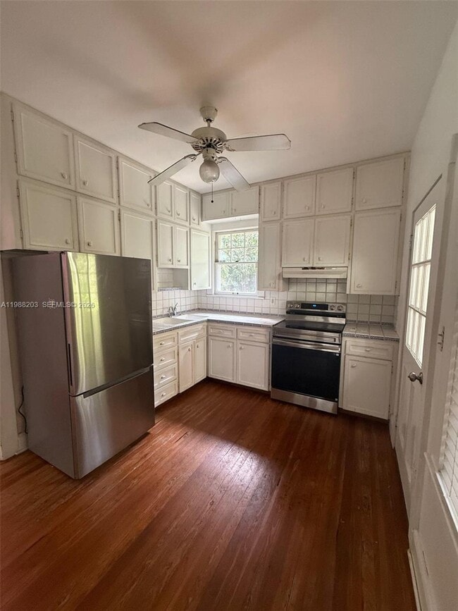 Building Photo - 3972 Loquat Ave