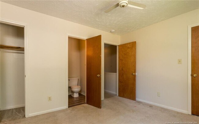 Building Photo - 981 Odom Dr